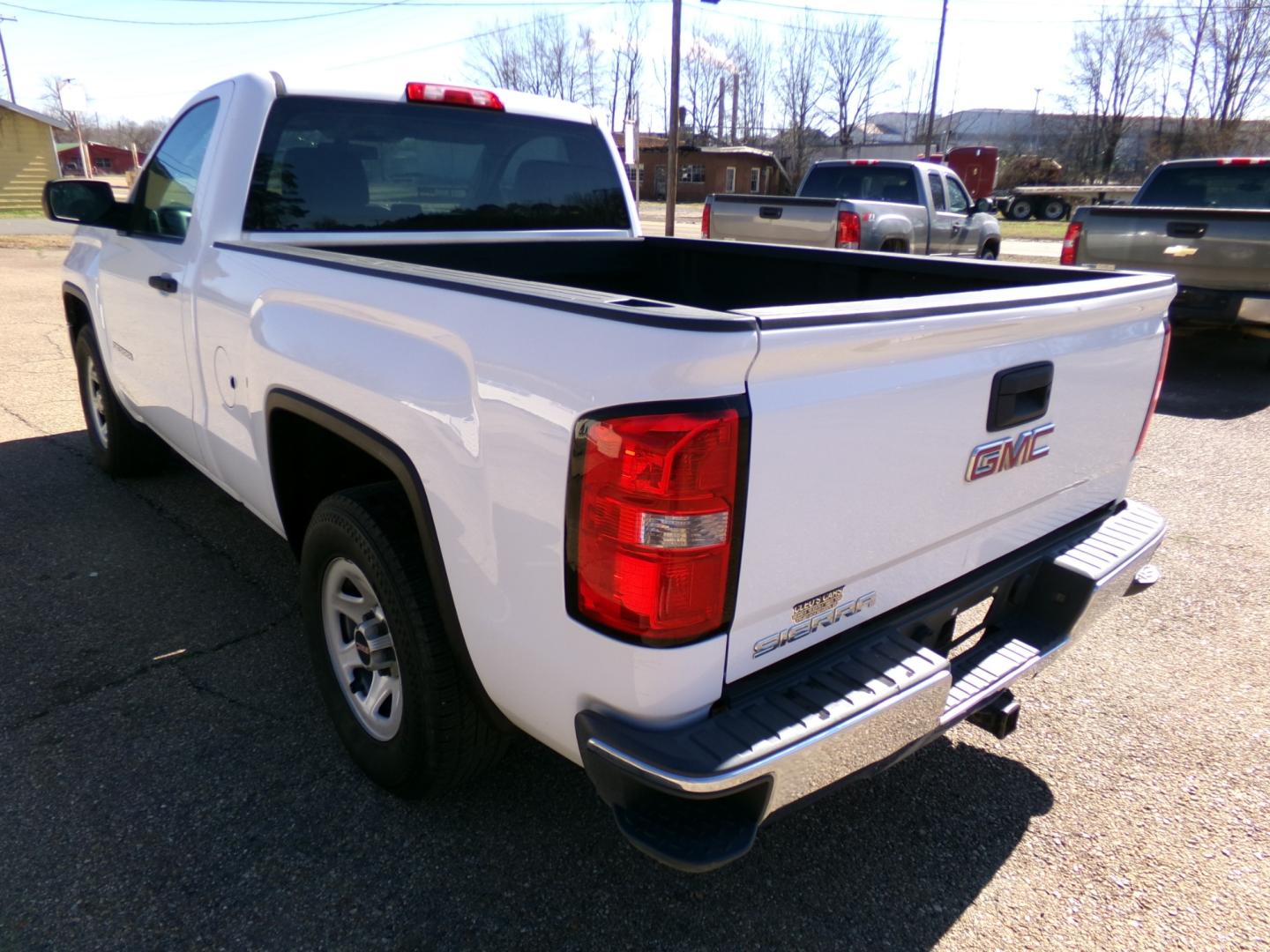 2014 White /Gray GMC Sierra 1500 Base 2WD (1GTN1TEH9EZ) with an 4.3L V6 OHV 12V engine, 6-Speed Automatic transmission, located at 401 First NE, Bearden, AR, 71720, (870) 687-3414, 33.726528, -92.611519 - Photo#2